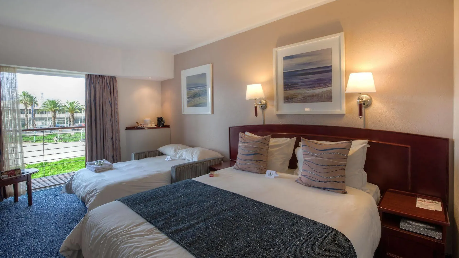 City Lodge Hotel V&A Waterfront Κέιπ Τάουν 3*,